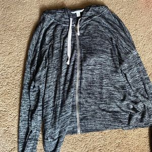 Soft size medium American Eagle cropped zip up hoodie.